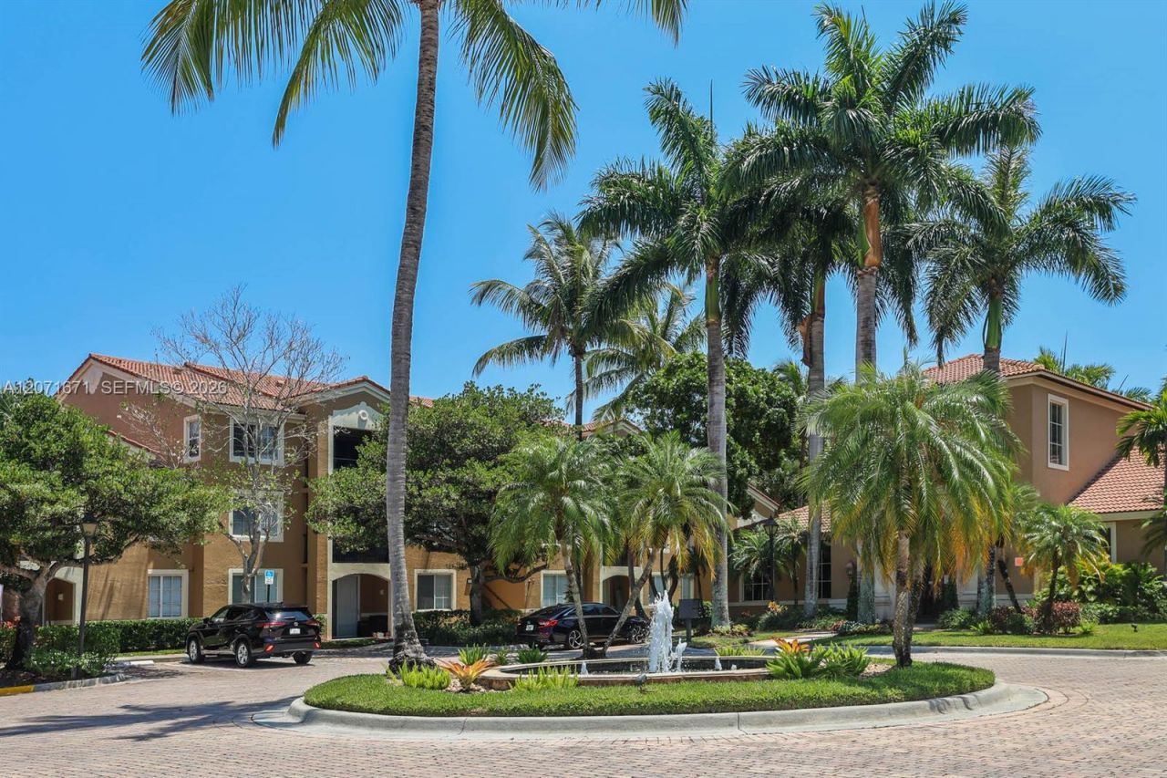 8050 N Nob Hill Rd , Unit 106, Tamarac, FL 33321 Photo