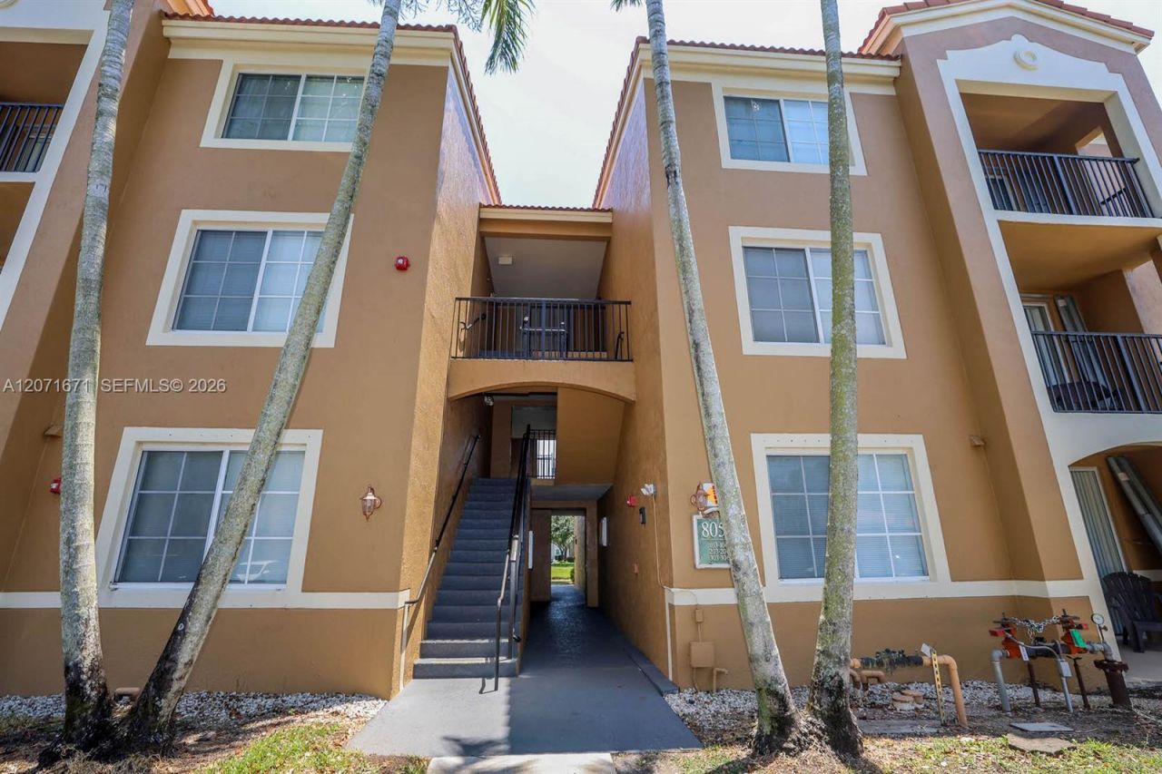 8050 N Nob Hill Rd , Unit 106, Tamarac, FL 33321 Photo
