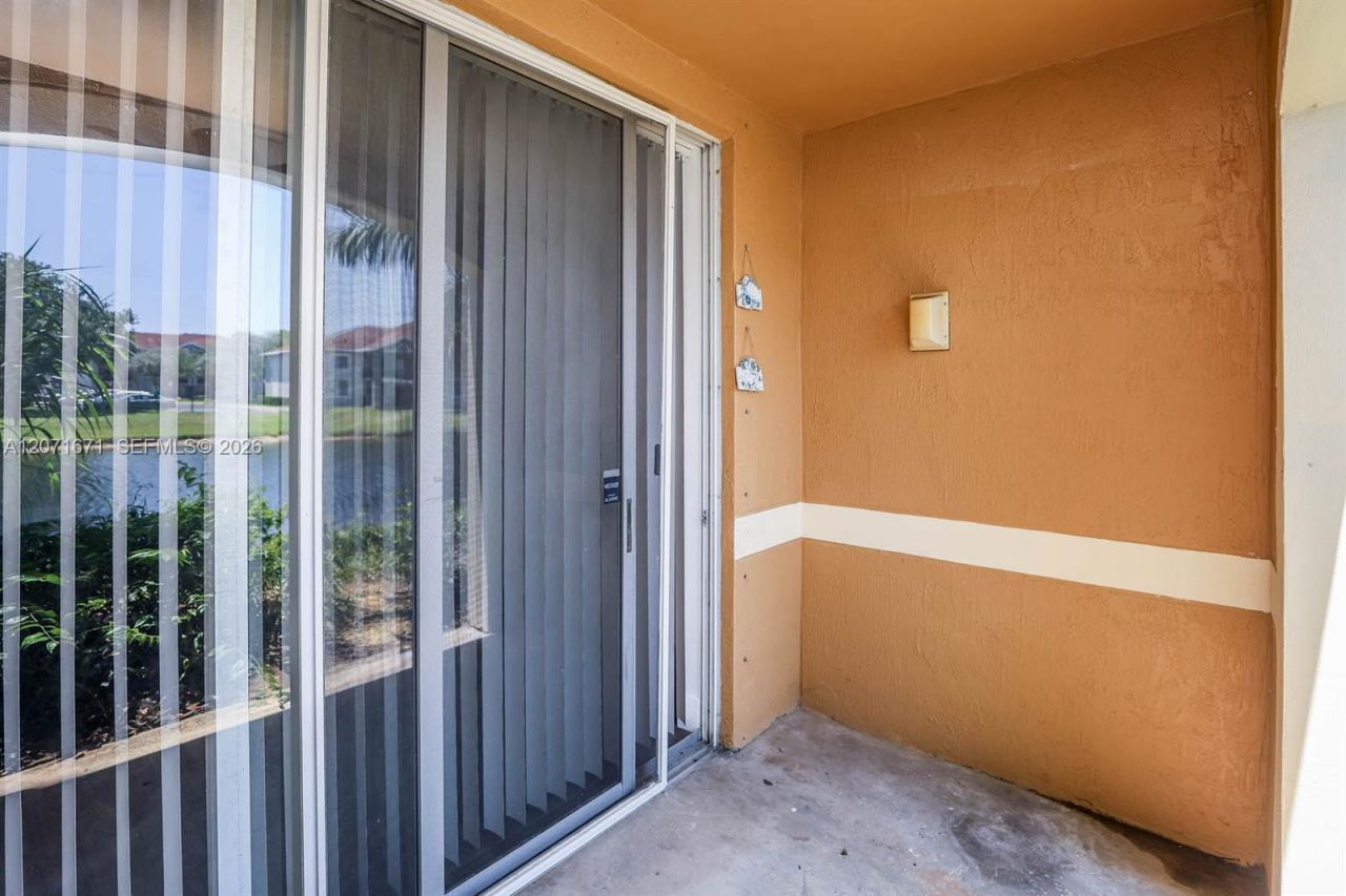8050 N Nob Hill Rd , Unit 106, Tamarac, FL 33321 Photo