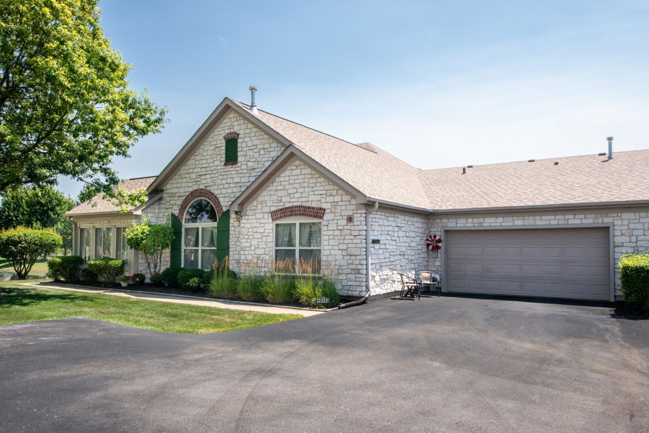 16113 S Messenger Circle, Homer Glen, IL 60491 Main Photo