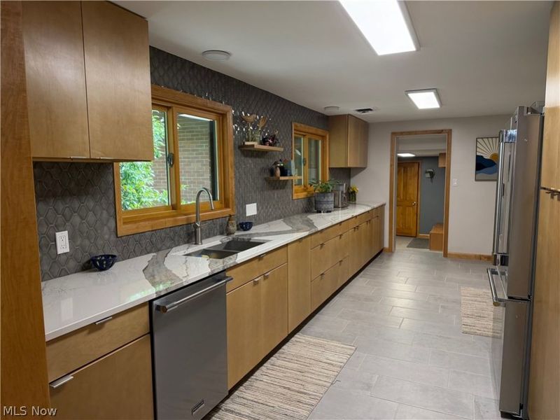 1510 Brookview Drive, Salem, OH 44460 Photo 5