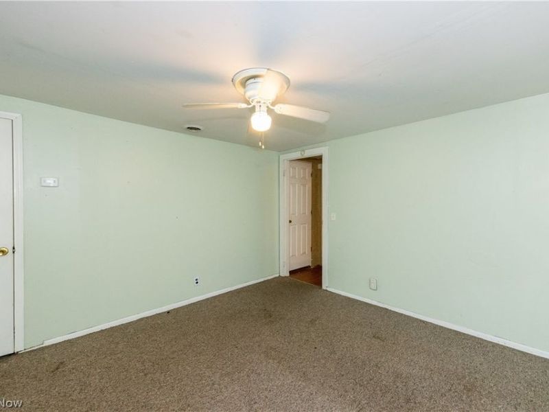 827 Starkweather Avenue, Cleveland, OH 44113 Photo 24