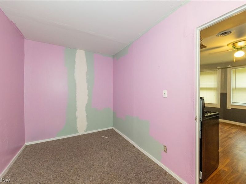827 Starkweather Avenue, Cleveland, OH 44113 Photo 37