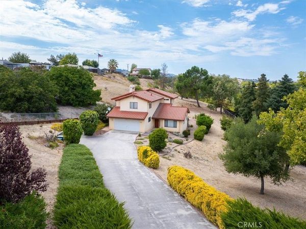 815 Jackson, Paso Robles, CA 93446