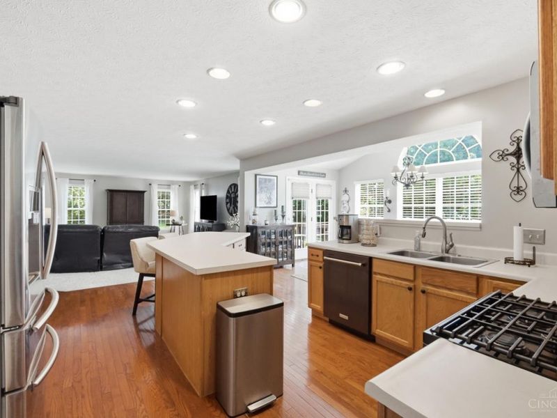 991 Caribou Run Lane, Miami Township, OH 45150 Photo 12