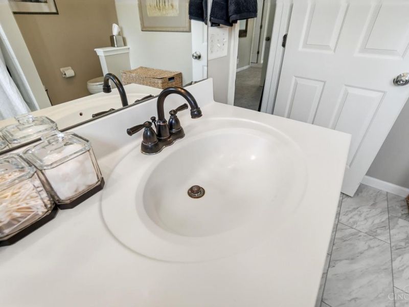 991 Caribou Run Lane, Miami Township, OH 45150 Photo 33