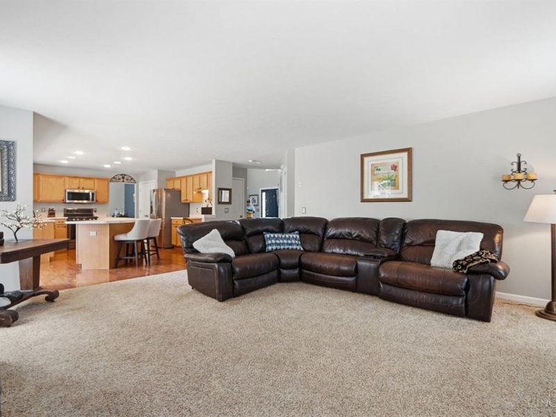 991 Caribou Run Lane, Miami Township, OH 45150 Photo 9