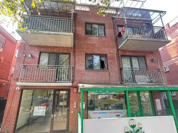 149-17 Sanford Avenue, Unit 4A, Flushing, NY 11355