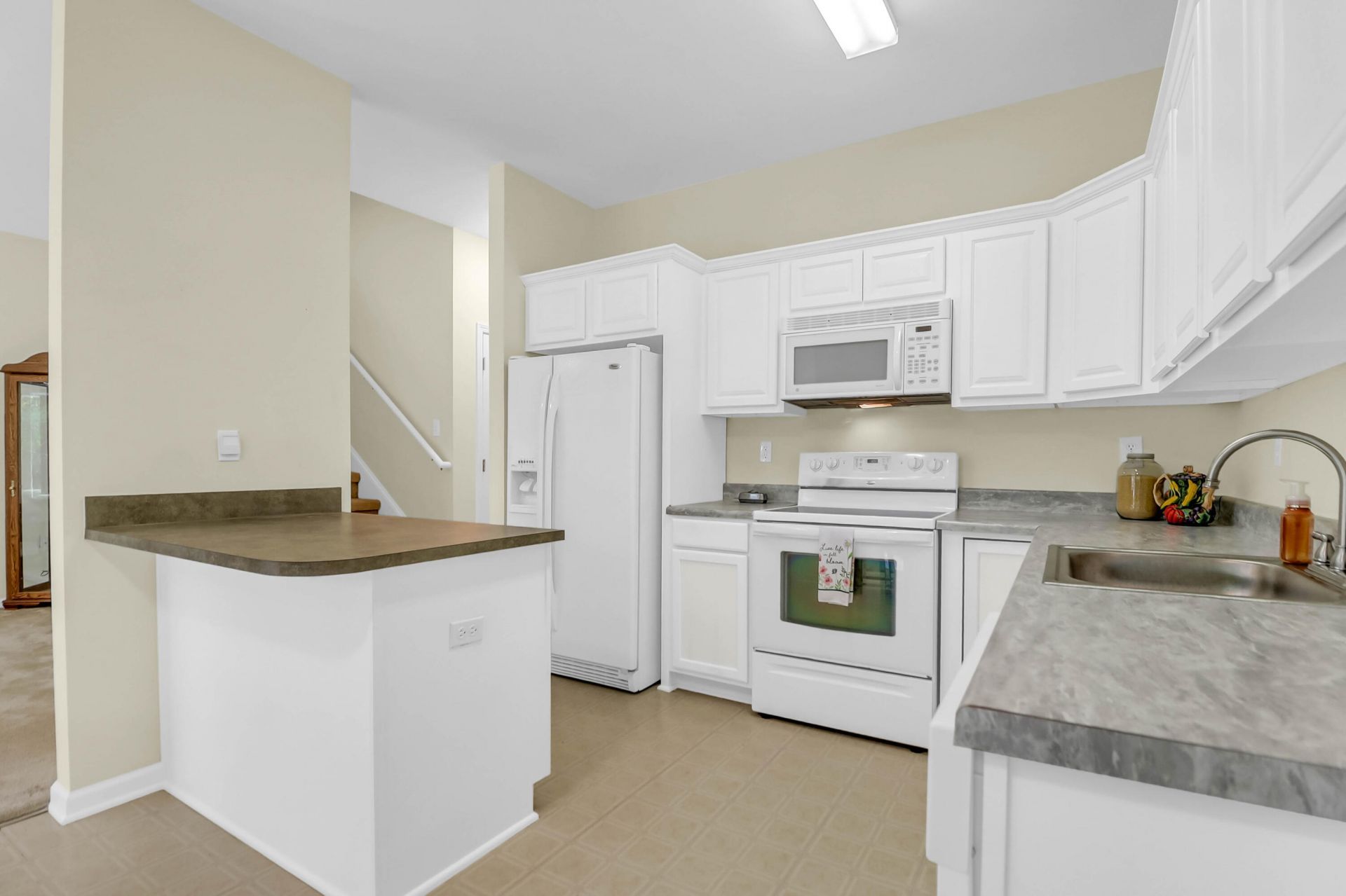 181 Grand Oaks Drive Photo 17