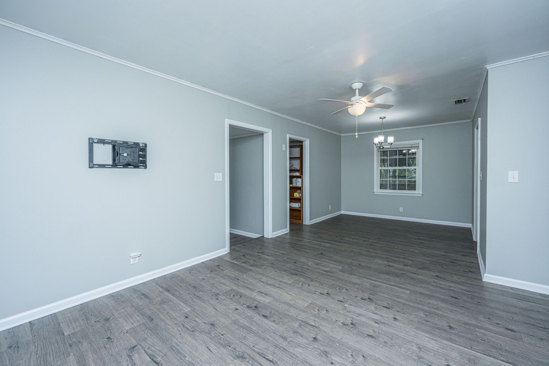 2881 Charlene Drive Photo 14