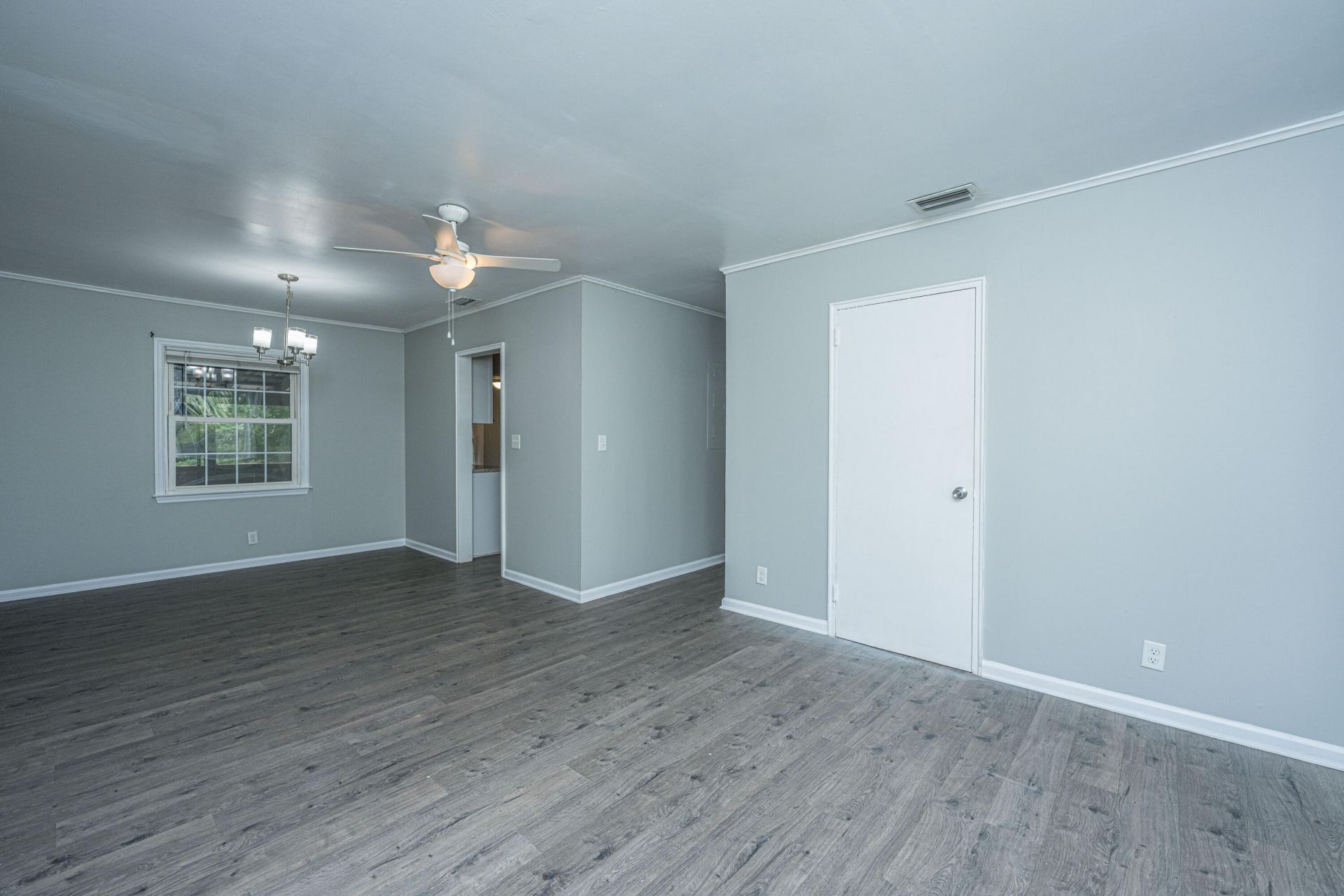 2881 Charlene Drive Photo 15