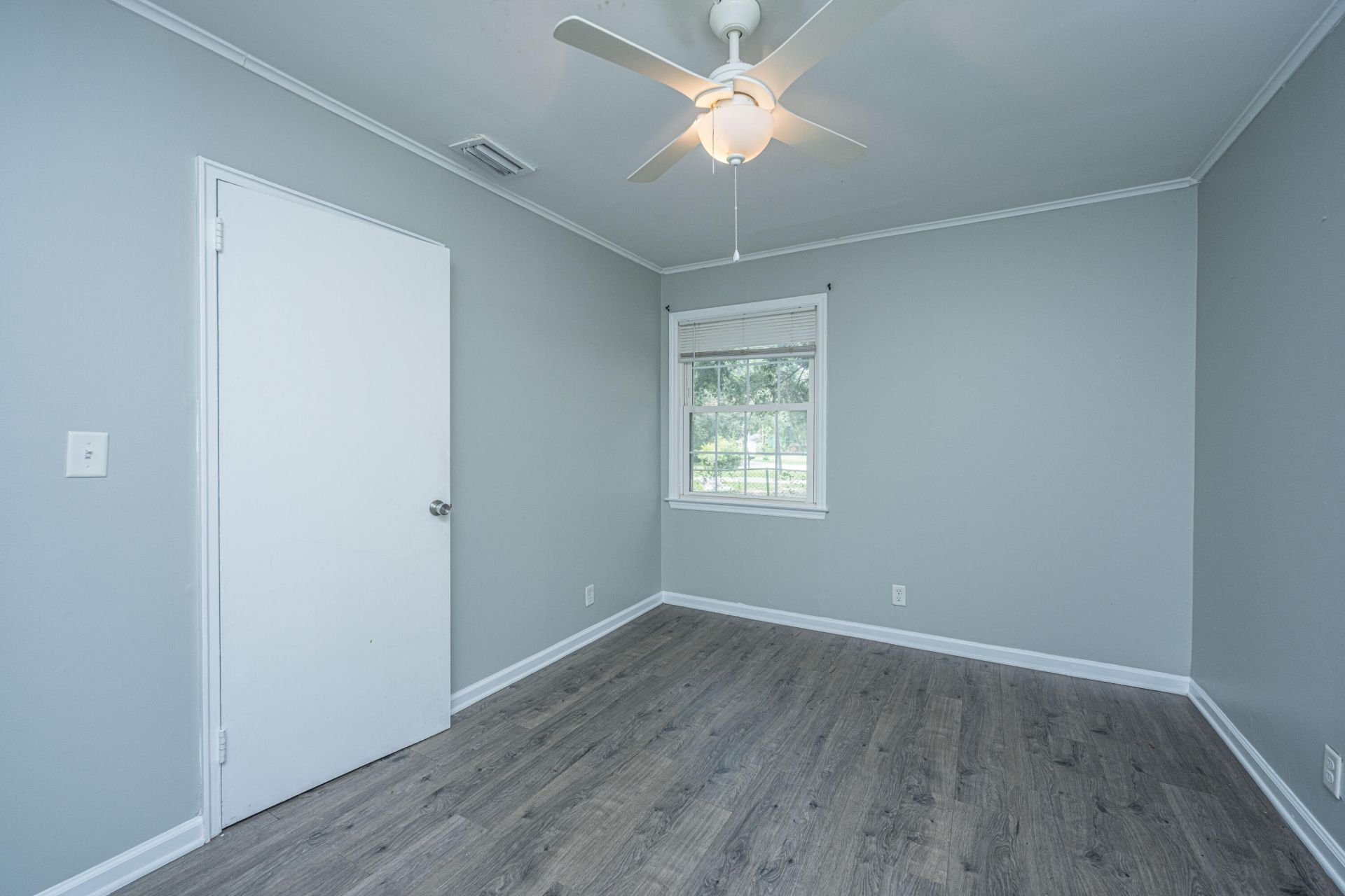 2881 Charlene Drive Photo 32