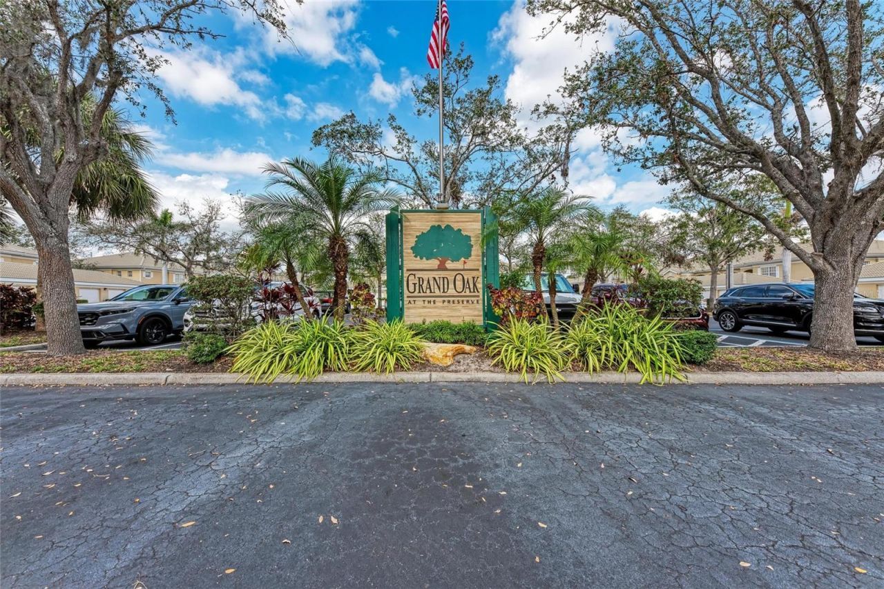 6326 Grand Oak Circle , Unit 203, Bradenton, FL 34203 Photo