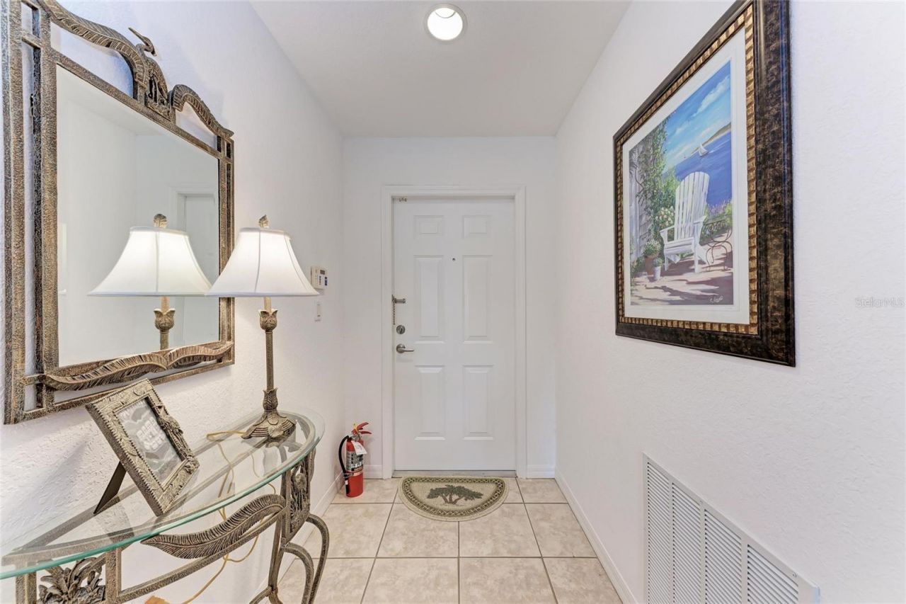 6326 Grand Oak Circle , Unit 203, Bradenton, FL 34203 Photo