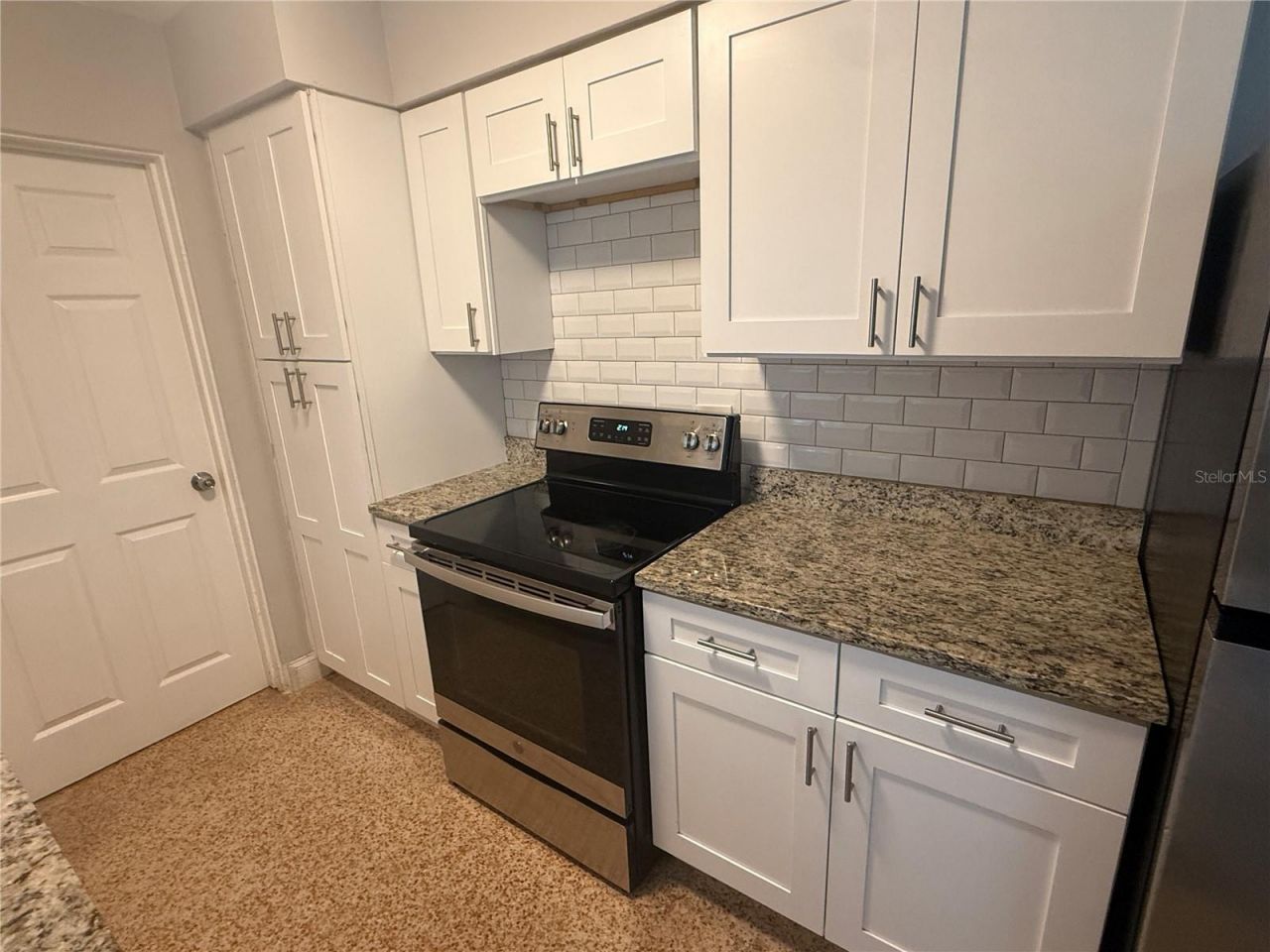 6308 Ravinnia Drive , Orlando, FL 32809 Photo