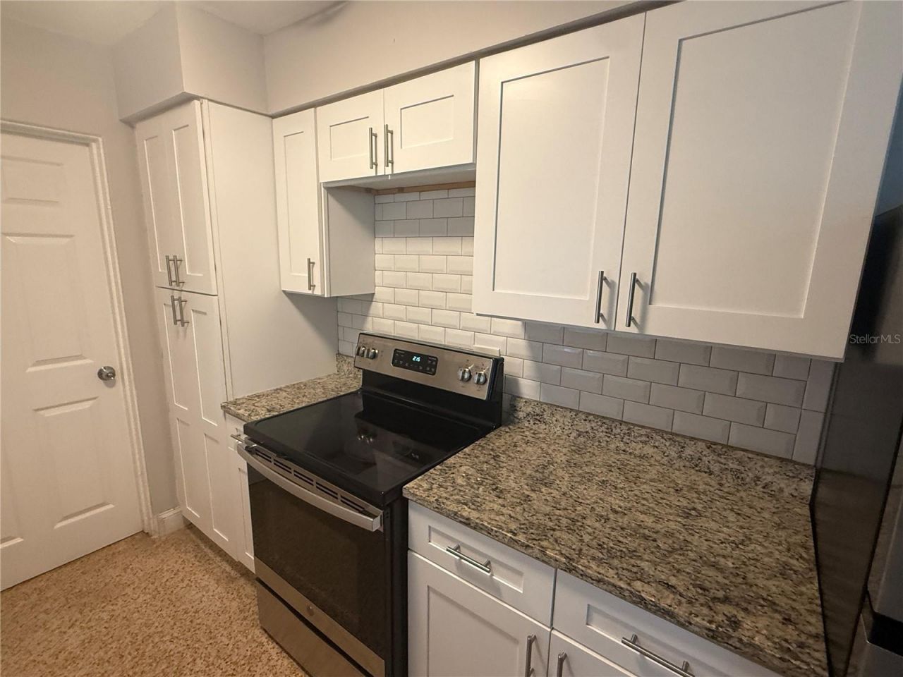 6308 Ravinnia Drive , Orlando, FL 32809 Photo