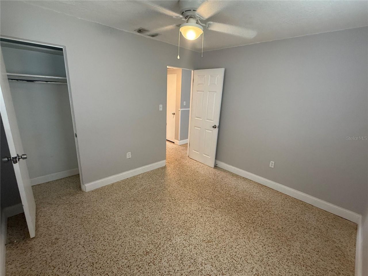 6308 Ravinnia Drive , Orlando, FL 32809 Photo