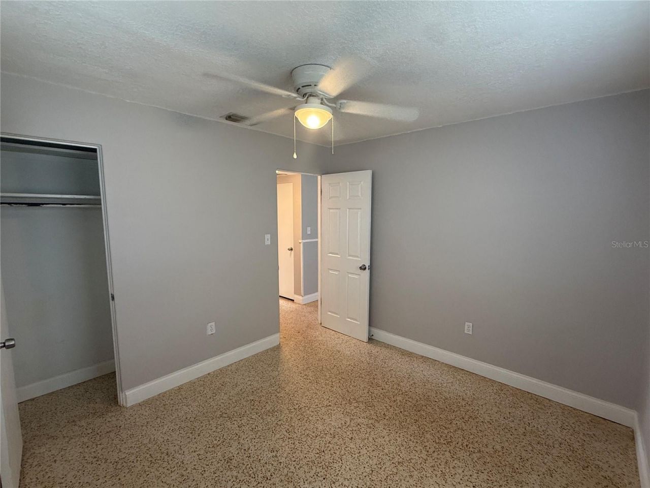 6308 Ravinnia Drive , Orlando, FL 32809 Photo