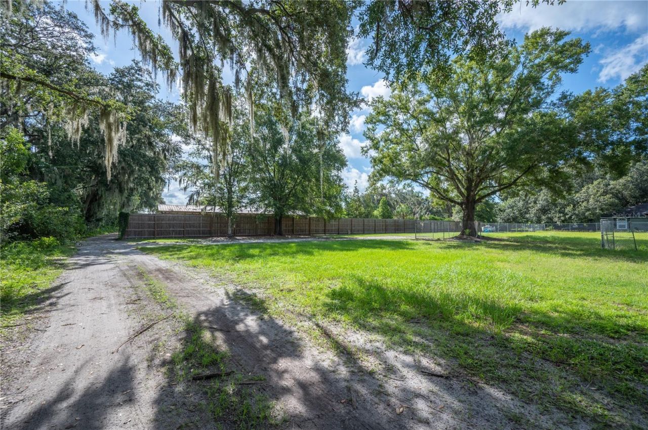 5455 Yates Road , Lakeland, FL 33811 Photo
