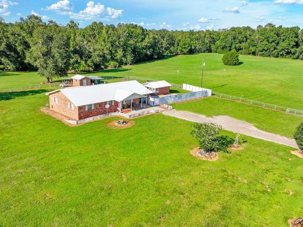 1716 NW CR 150, Madison, FL 32340