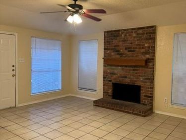 4516 Halyard Court, Unit 4516-4520, Fort Worth, TX 76135