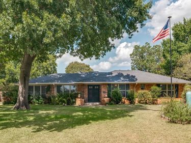 10216 Plummer Drive, Dallas, TX 75228