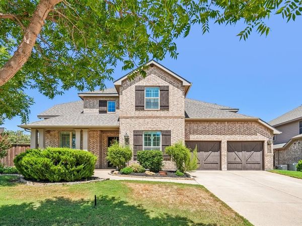 932 Champions Court , Roanoke, TX 76262