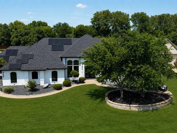717 Pintail Court, Granbury, TX 76049