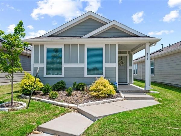 431 Corsair Way, Ferris, TX 75125
