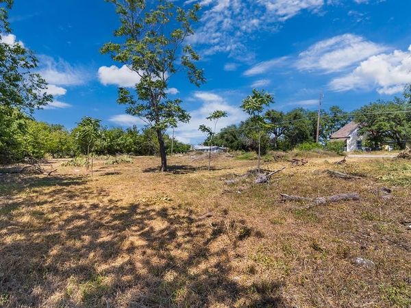 900 S Walnut, Brady, TX 76825