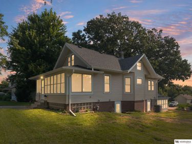 2503 N 60th Avenue, Omaha, NE 68104