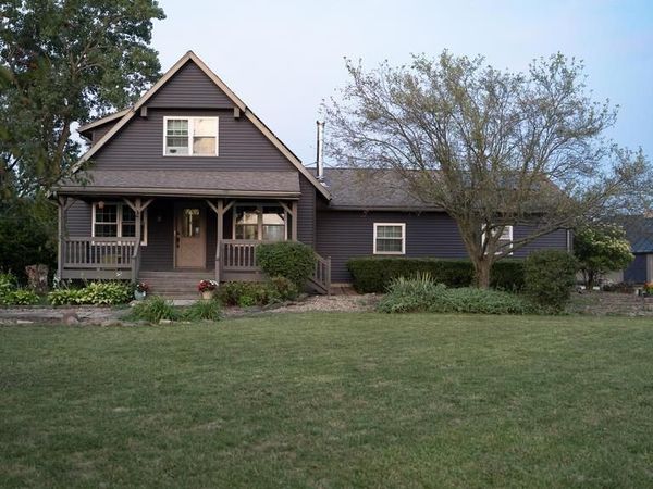 2375 Nazor Road, Crestline, OH 44827