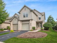 9046 Mansfield Drive, Tinley Park, IL 60487 primary photo