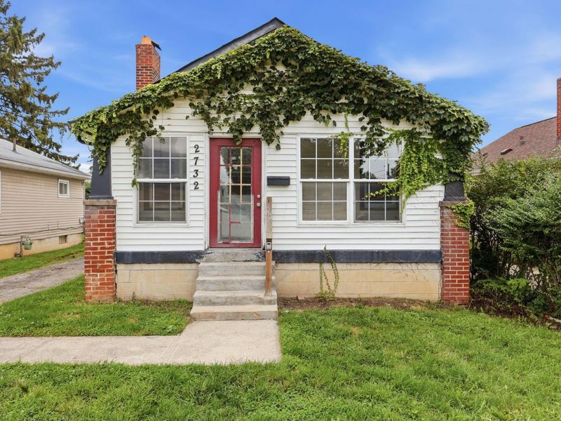 2732 Dibblee Avenue , Columbus, OH 43204 Photo 2