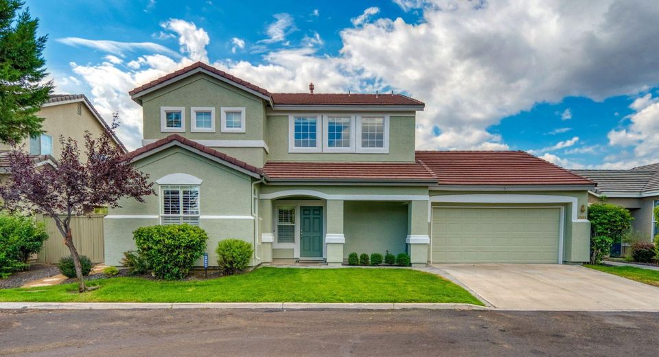 10490 Chadwell Drive, Reno, NV 89521 Photo