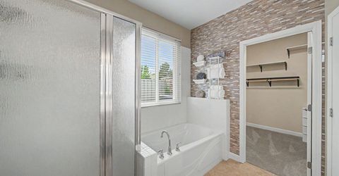 10490 Chadwell Drive, Reno, NV 89521 Photo