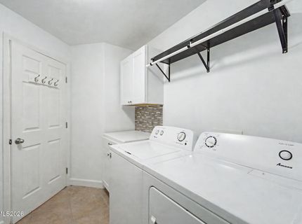 10490 Chadwell Drive, Reno, NV 89521 Photo