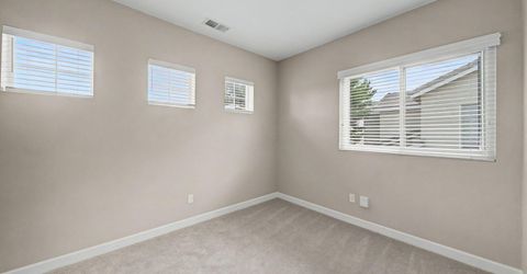 10490 Chadwell Drive, Reno, NV 89521 Photo