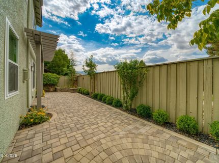10490 Chadwell Drive, Reno, NV 89521 Photo