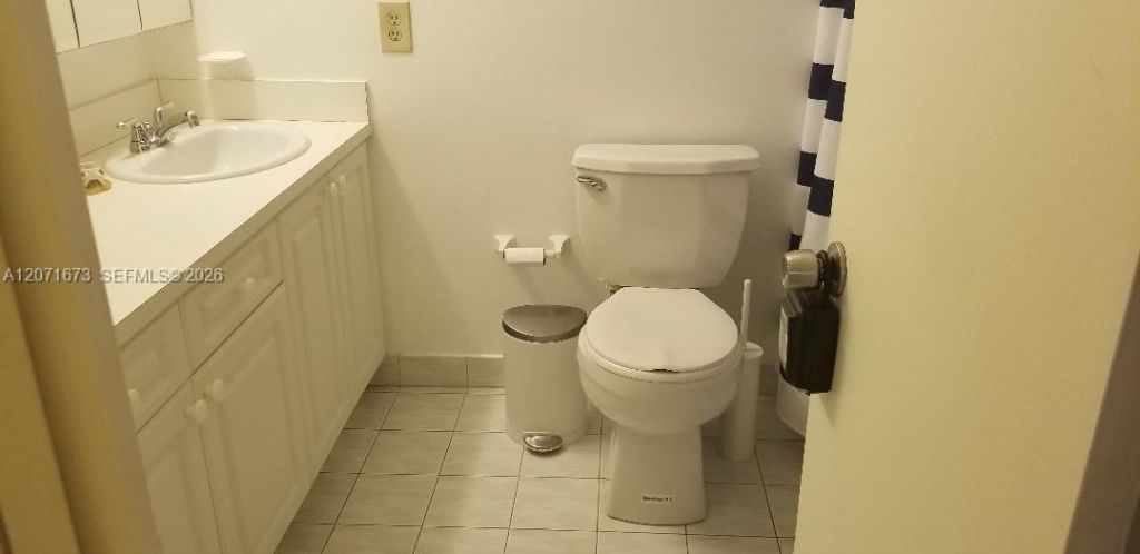 1801 S Treasure Dr , Unit 302, Miami Beach, FL 33141 Photo