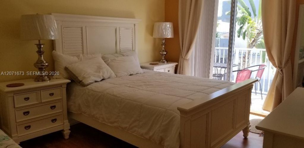 1801 S Treasure Dr , Unit 302, Miami Beach, FL 33141 Photo