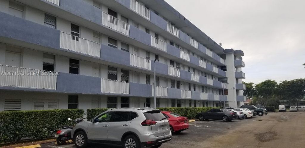 1801 S Treasure Dr , Unit 302, Miami Beach, FL 33141 Photo