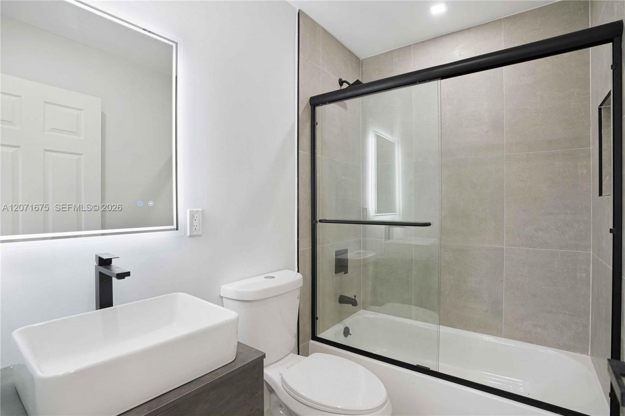 2230 N 62nd Ave , Hollywood, FL 33024 Photo