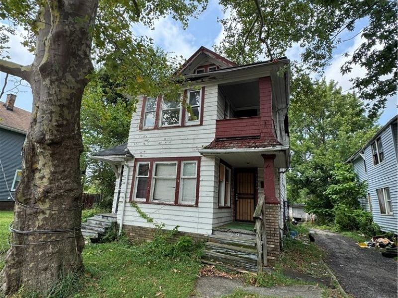 13921 Mayfair Avenue, East Cleveland, OH 44112 Photo 2