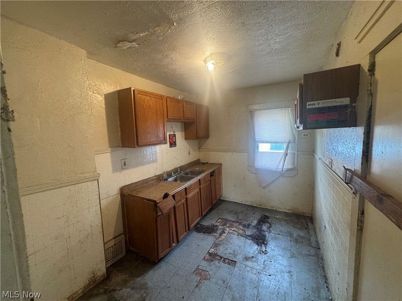 13921 Mayfair Avenue, East Cleveland, OH 44112 Photo 22