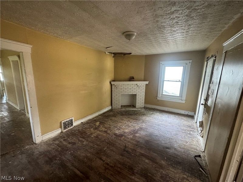 13921 Mayfair Avenue, East Cleveland, OH 44112 Photo 4