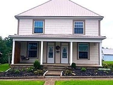204 & 206 Marietta Street, Woodsfield, OH 43793