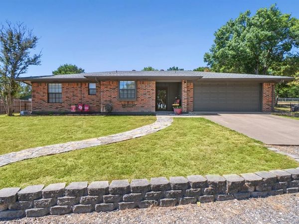 1133 County Road 2020, Glen Rose, TX 76043
