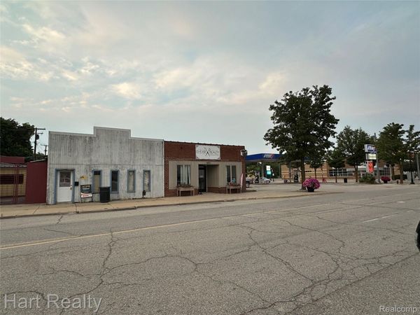 6476 Marlette Street , Marlette, Mi 48453