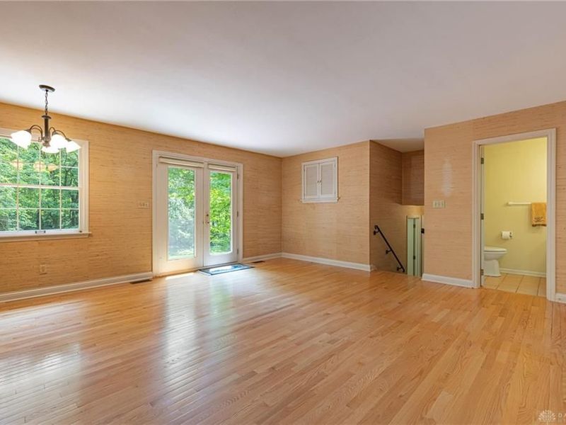 228 E Rahn Road, Dayton, OH 45429 Photo 17